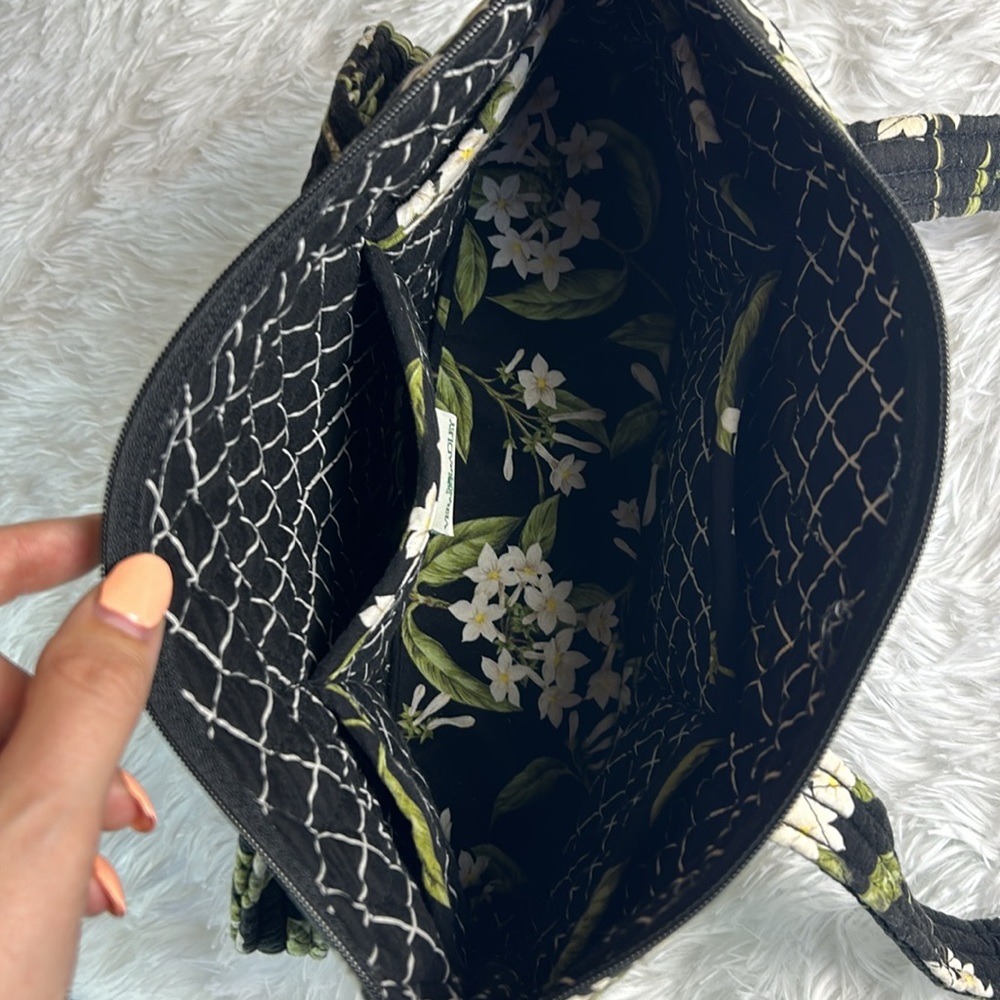 VERA BRADLEY Retired Jasmine Print Quilted Tote USA Made q18 - Picture 8 of 11